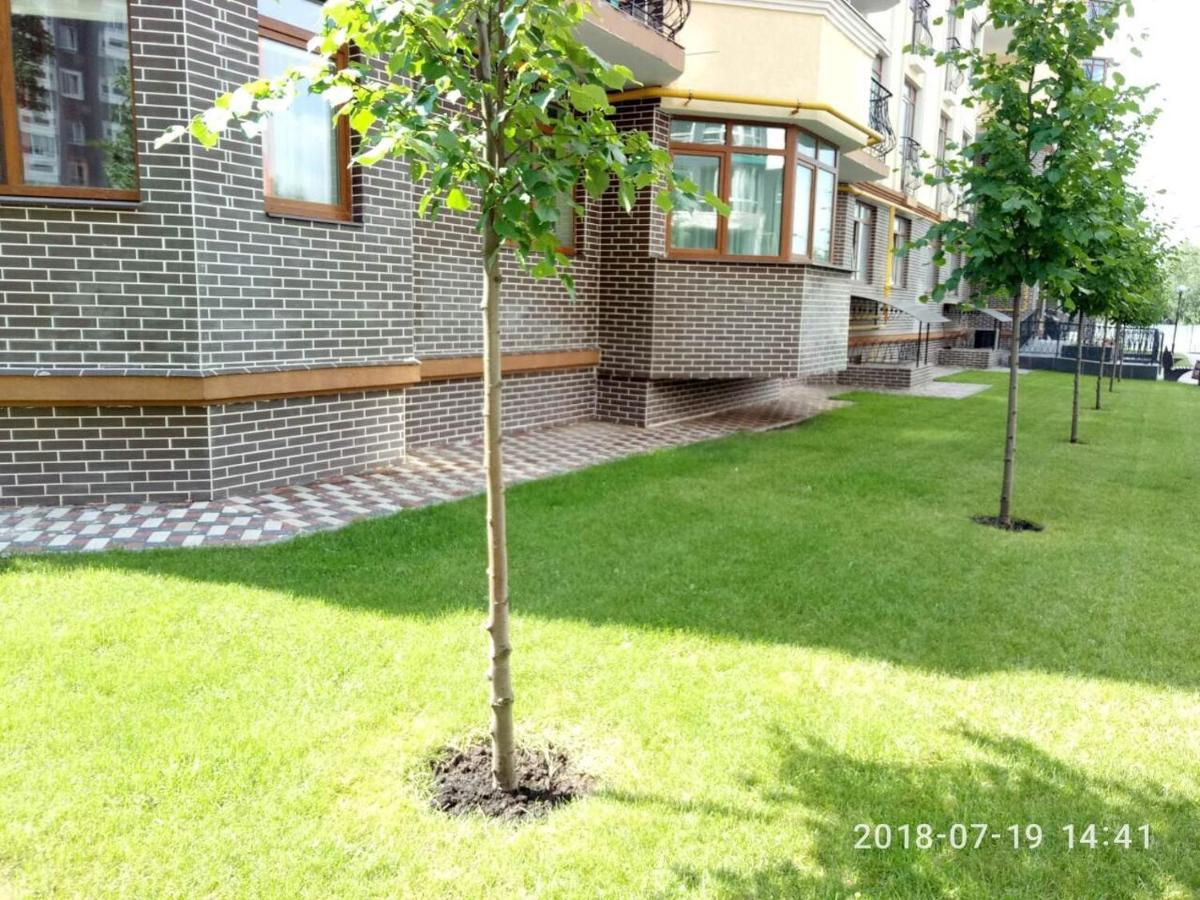 Luxury Emerald Apartments 伊尔平 外观 照片