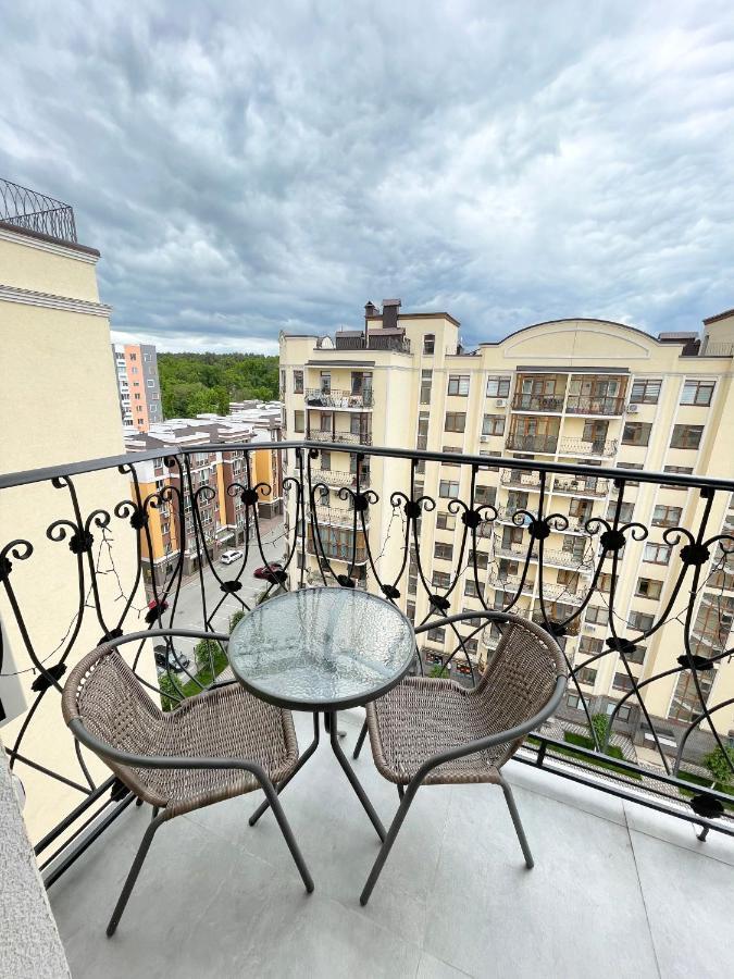 Luxury Emerald Apartments 伊尔平 外观 照片